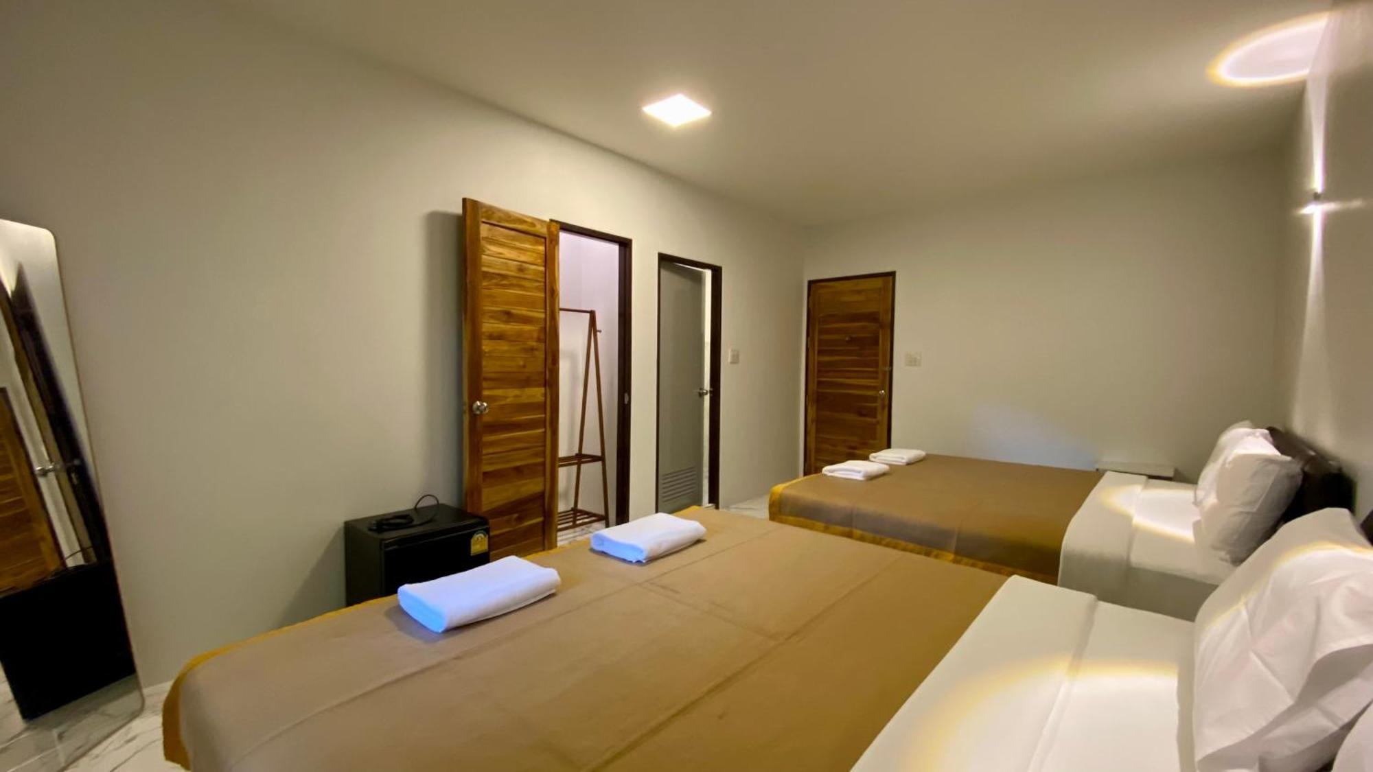 Orchard House Resort บ้านใต้ ภายนอก รูปภาพ